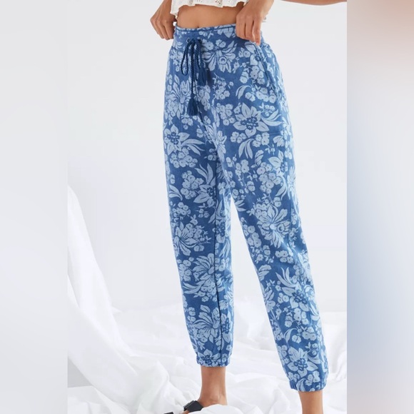 Daily Practice Pants - Daily Practice blue floral joggers, XL
